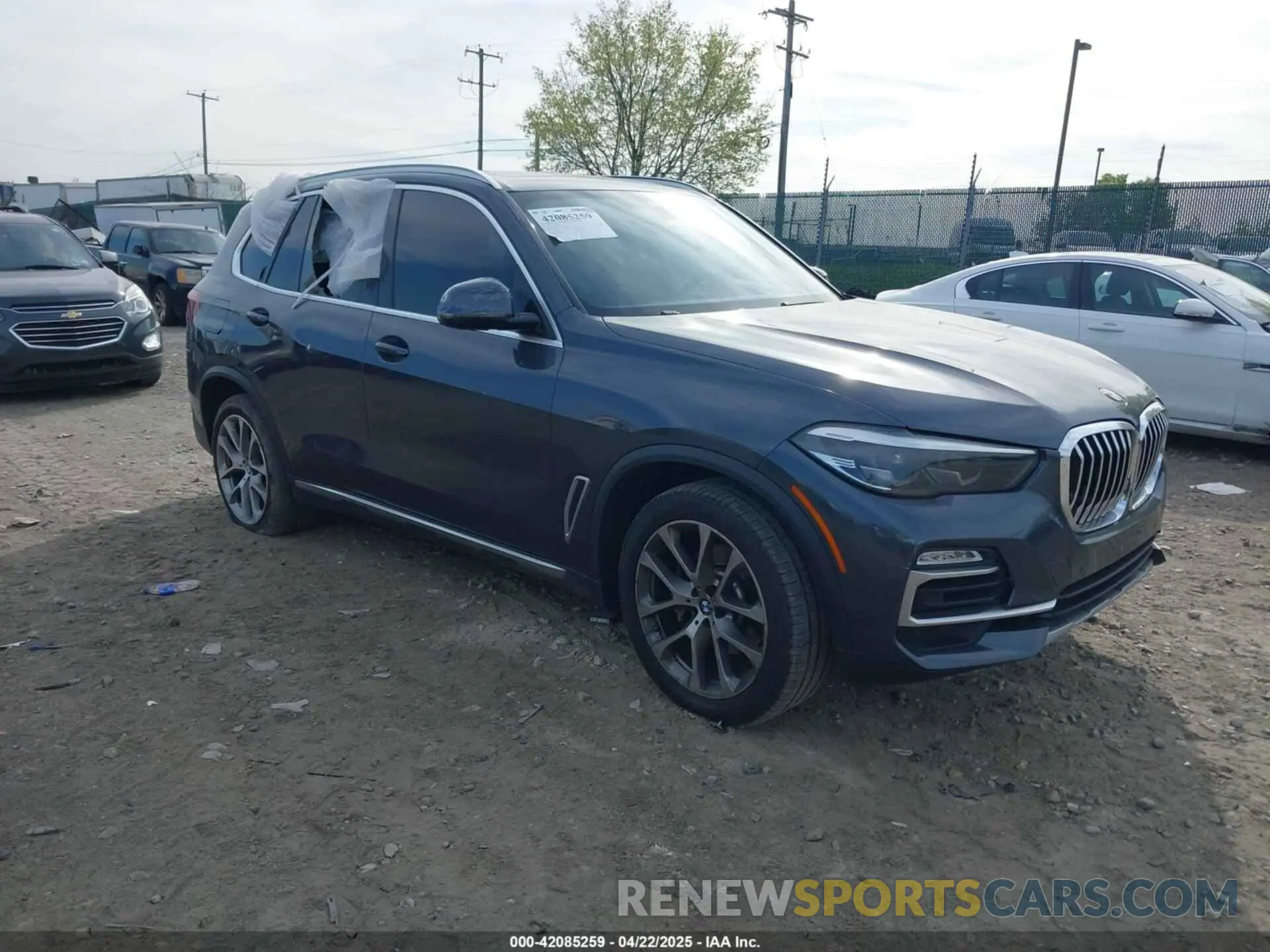 1 Photograph of a damaged car 5UXCR6C54KLL38482 BMW X5 2019