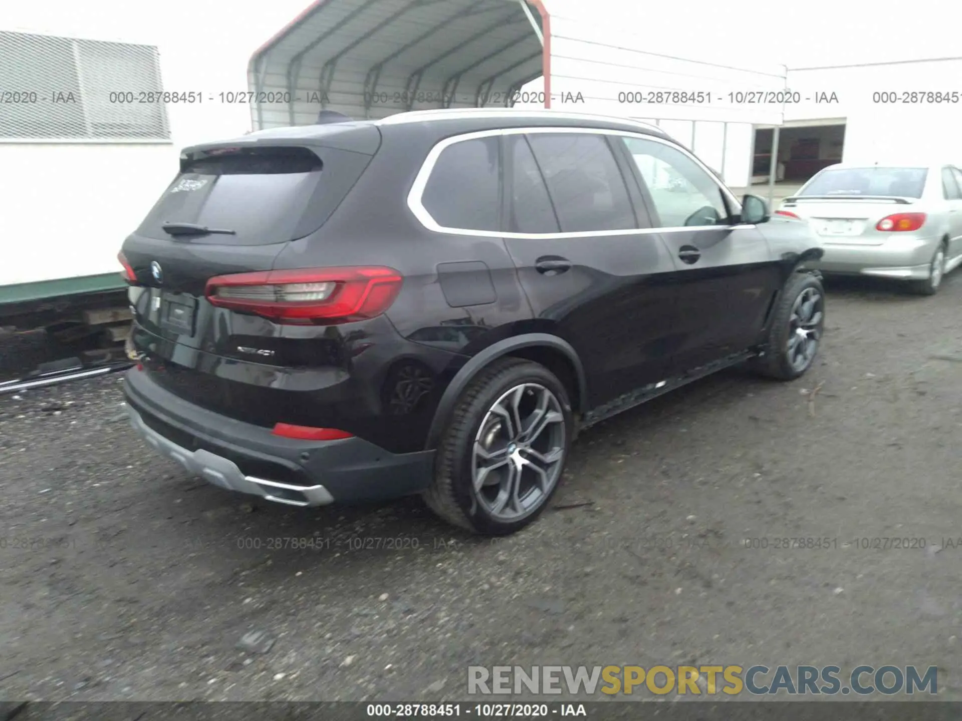4 Photograph of a damaged car 5UXCR6C54KLL52625 BMW X5 2019