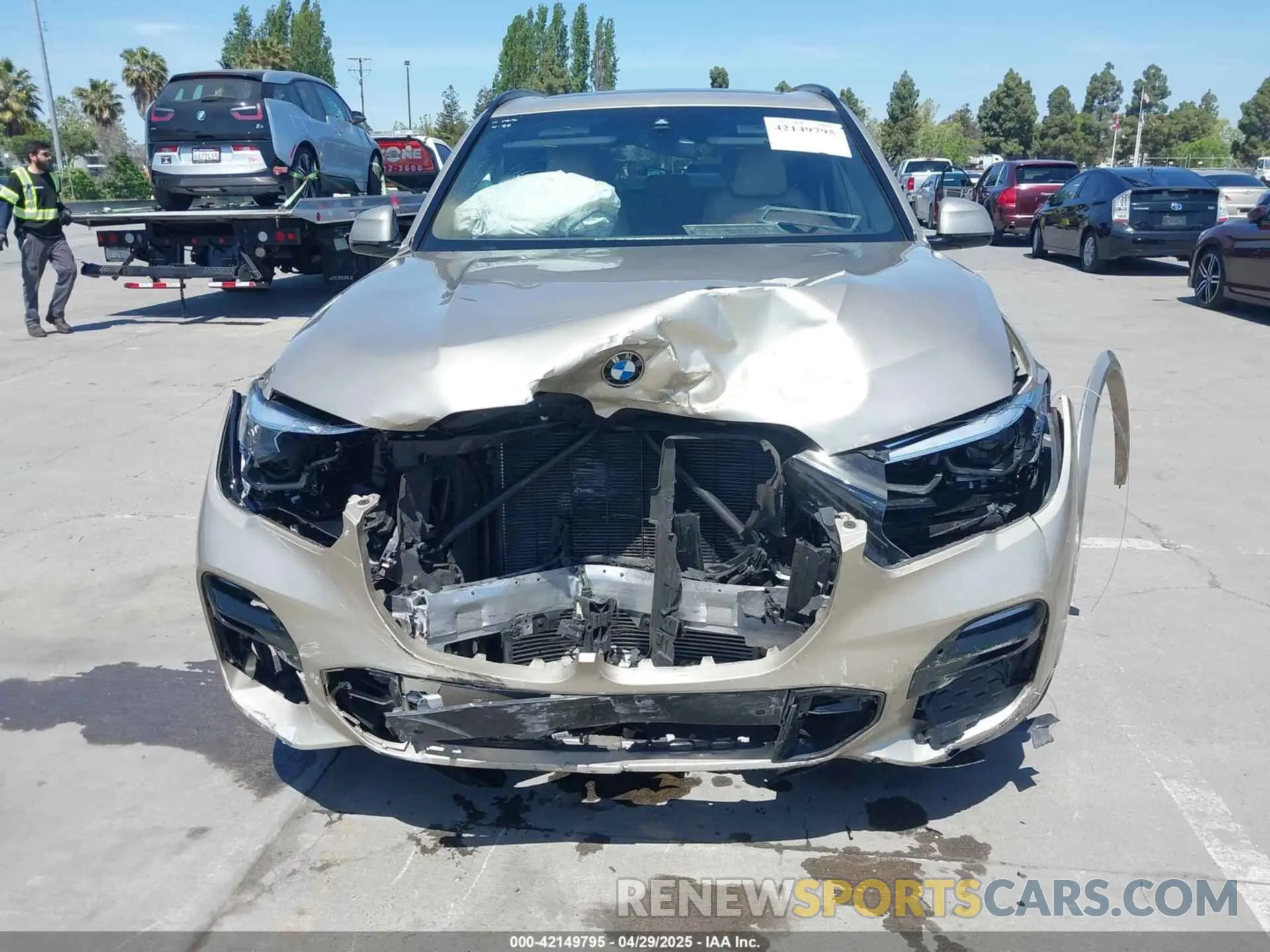 13 Photograph of a damaged car 5UXCR6C54KLL62006 BMW X5 2019