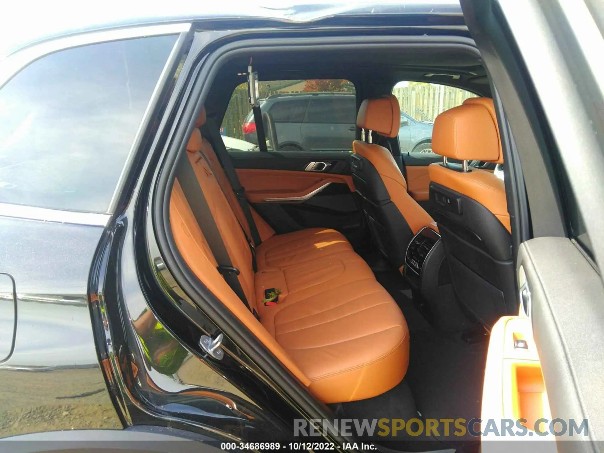 8 Photograph of a damaged car 5UXCR6C54KLL62975 BMW X5 2019
