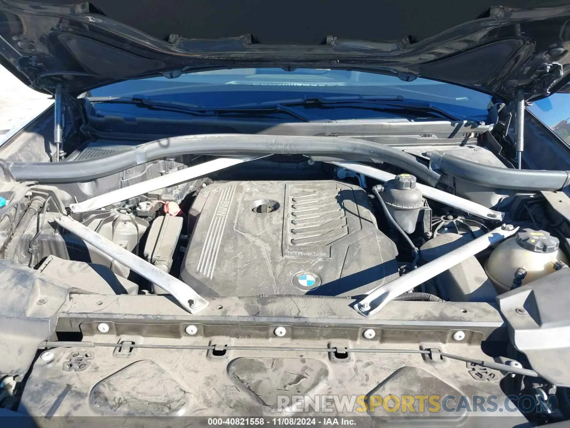 10 Photograph of a damaged car 5UXCR6C54KLL64323 BMW X5 2019