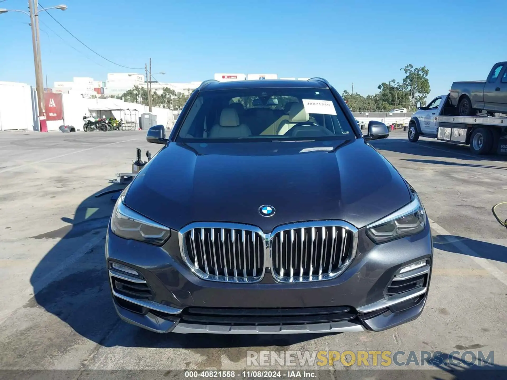 13 Photograph of a damaged car 5UXCR6C54KLL64323 BMW X5 2019