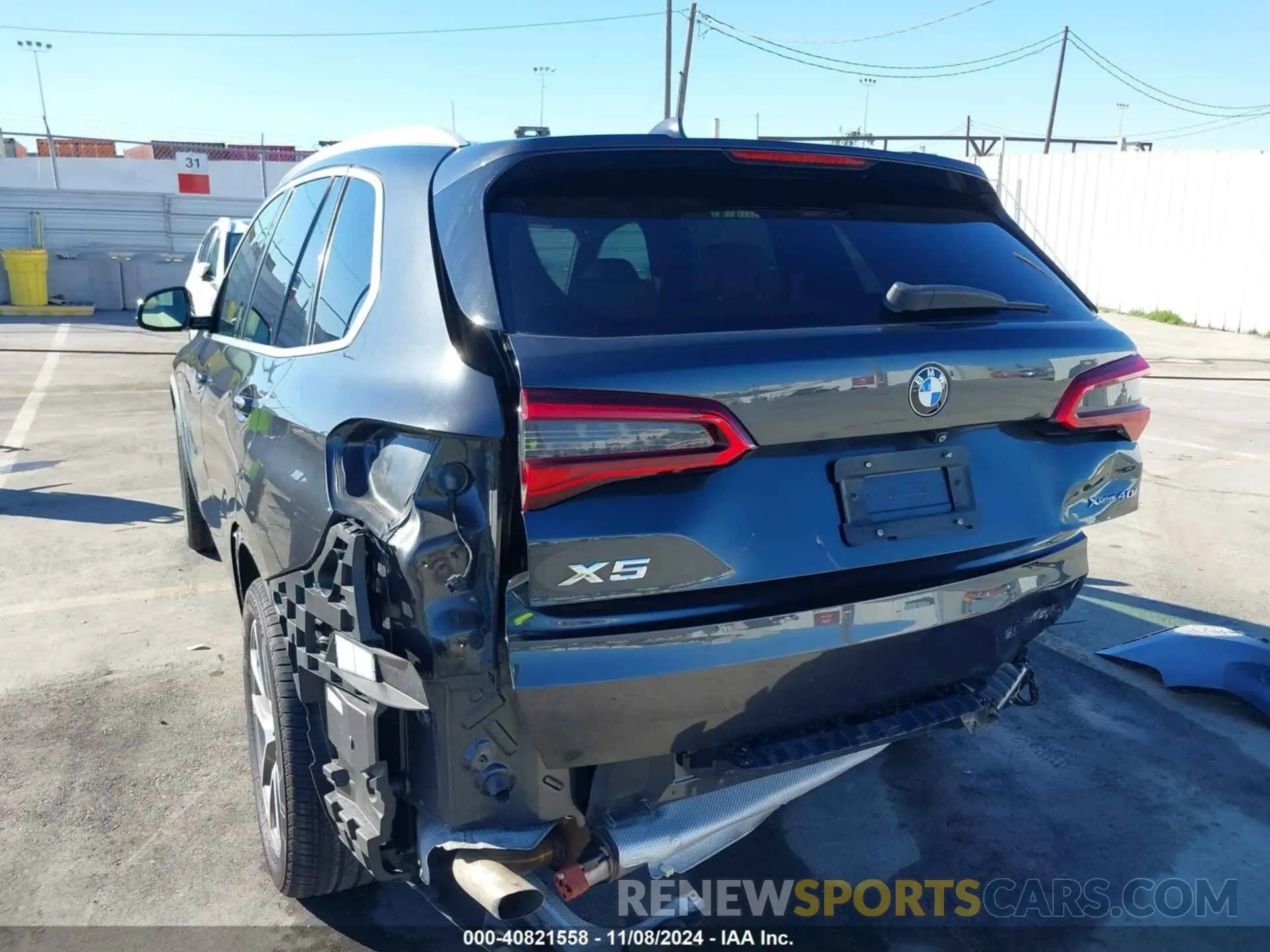 6 Photograph of a damaged car 5UXCR6C54KLL64323 BMW X5 2019