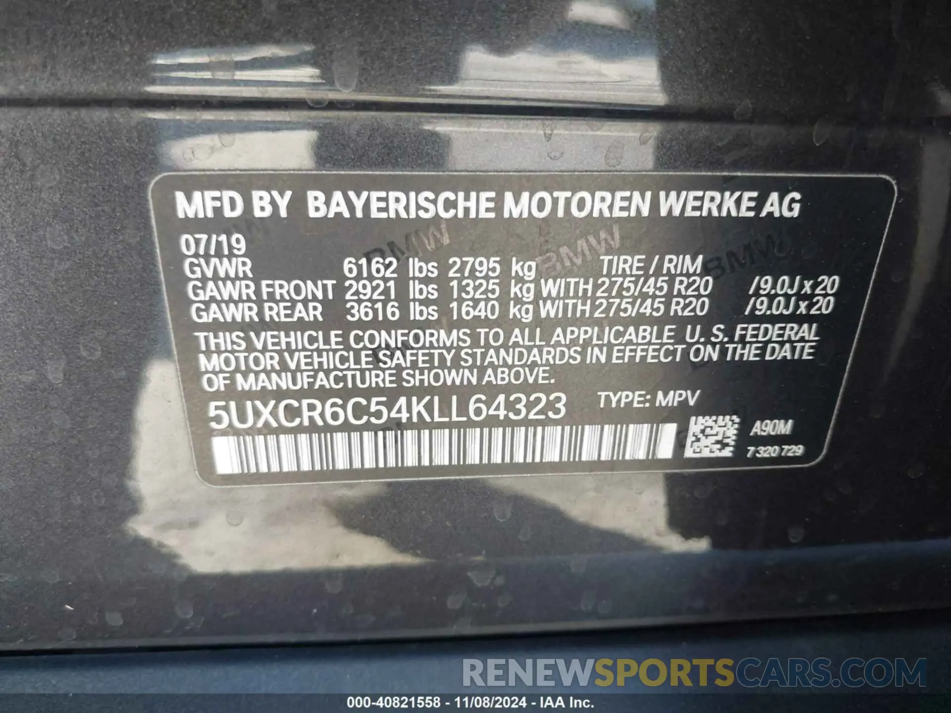 9 Photograph of a damaged car 5UXCR6C54KLL64323 BMW X5 2019