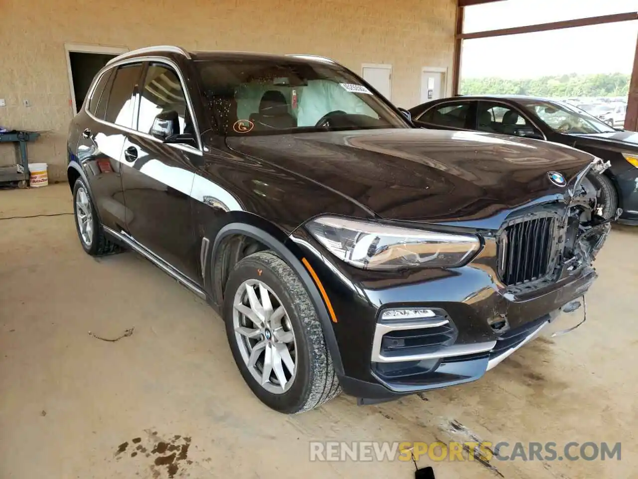 1 Photograph of a damaged car 5UXCR6C55KLL10061 BMW X5 2019