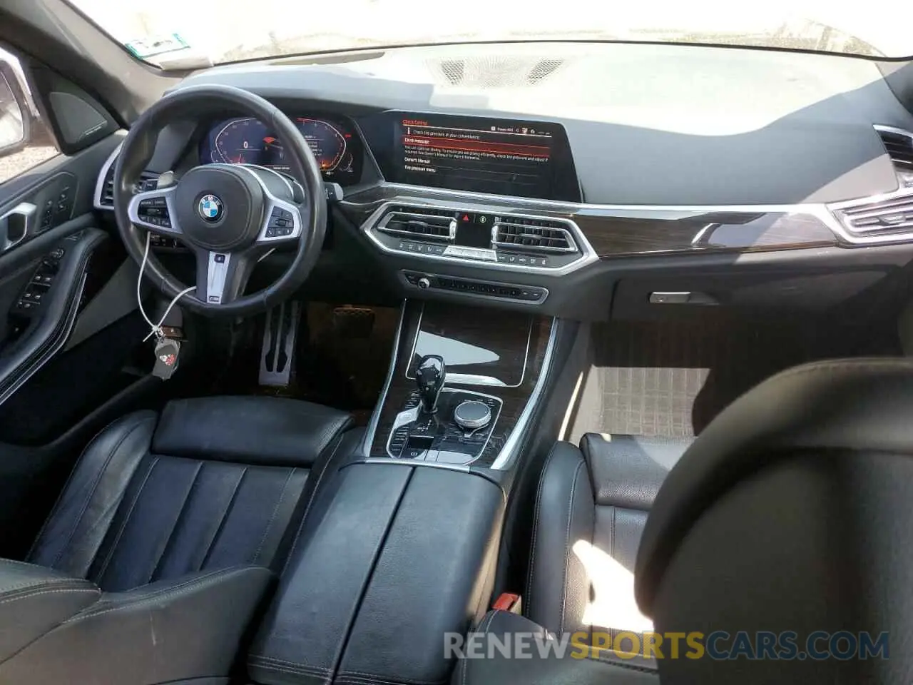 8 Photograph of a damaged car 5UXCR6C55KLL34585 BMW X5 2019