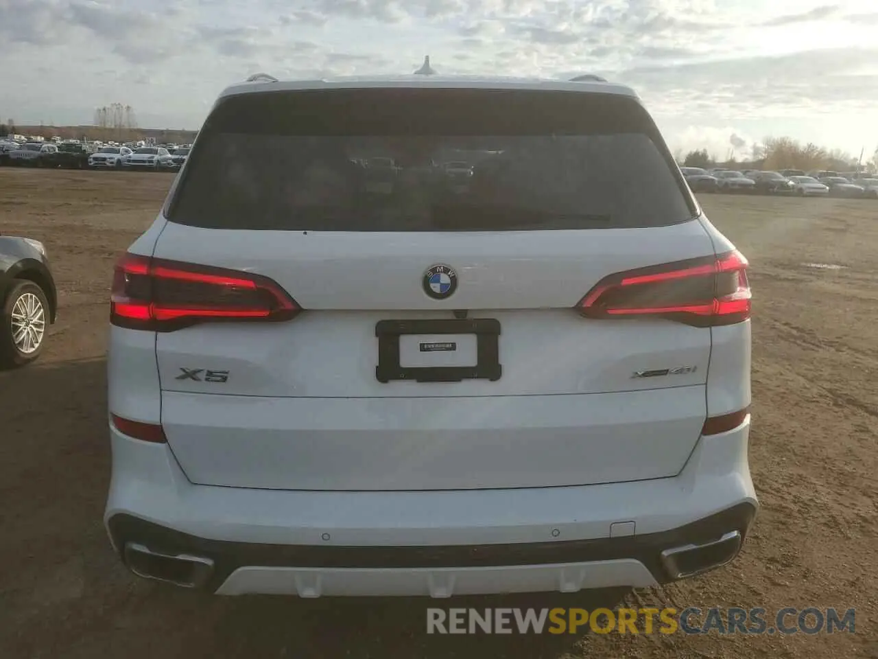 6 Photograph of a damaged car 5UXCR6C55KLL34957 BMW X5 2019