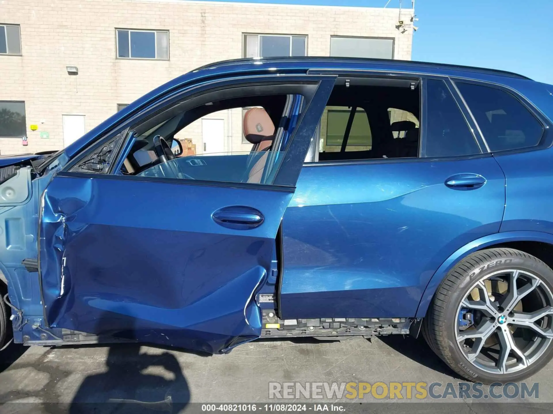 15 Photograph of a damaged car 5UXCR6C55KLL52360 BMW X5 2019