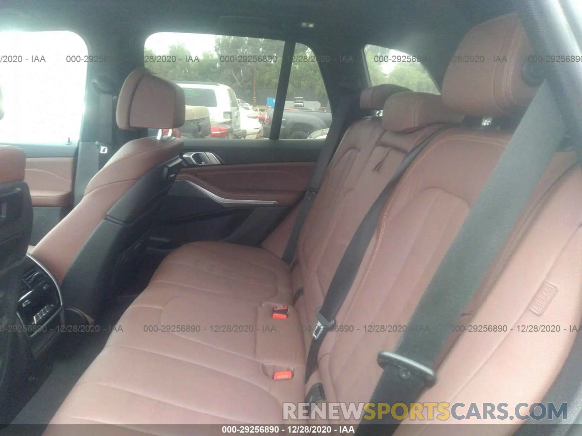 8 Photograph of a damaged car 5UXCR6C55KLL64296 BMW X5 2019