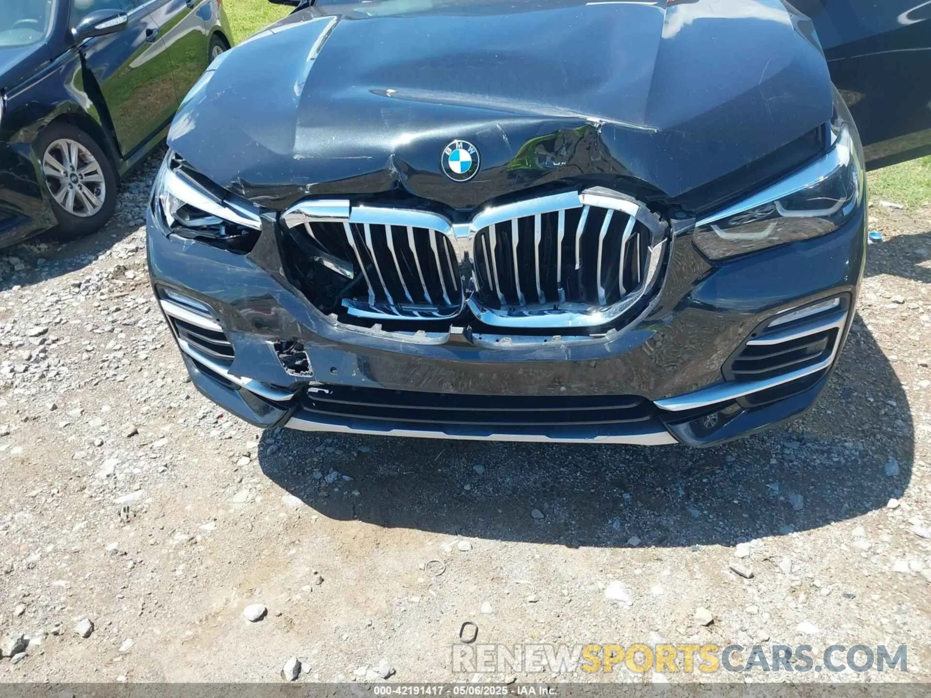 6 Photograph of a damaged car 5UXCR6C56KLK89169 BMW X5 2019