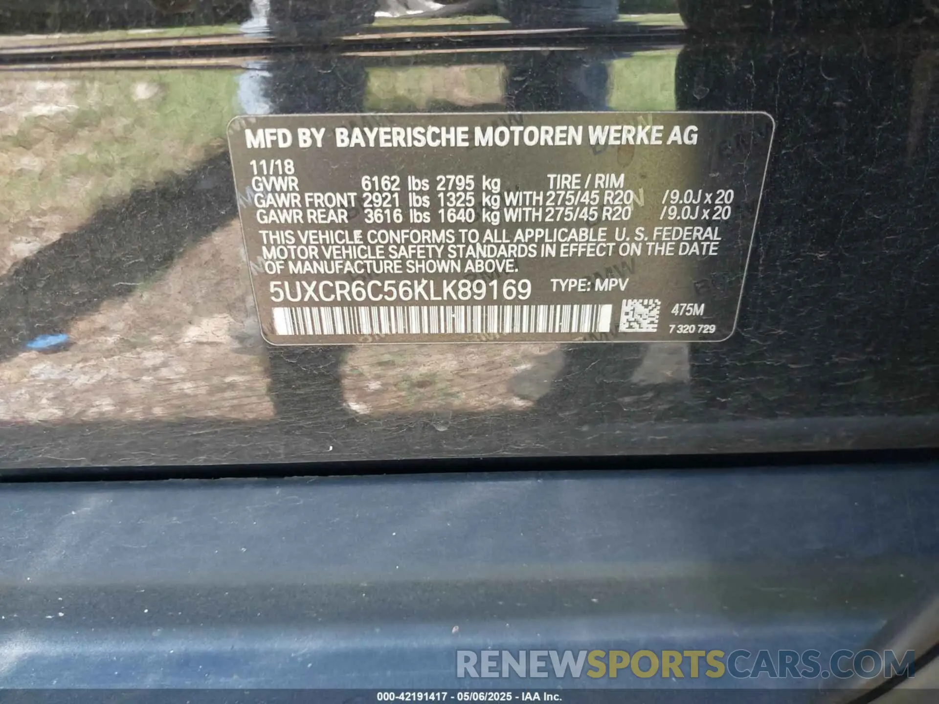 9 Photograph of a damaged car 5UXCR6C56KLK89169 BMW X5 2019