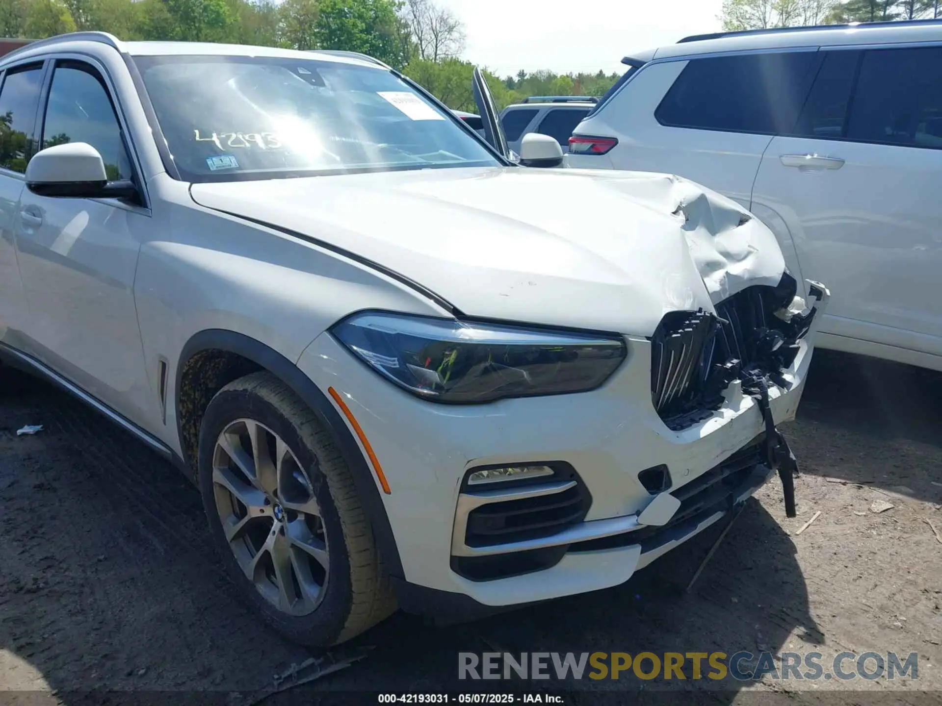6 Photograph of a damaged car 5UXCR6C56KLL09971 BMW X5 2019