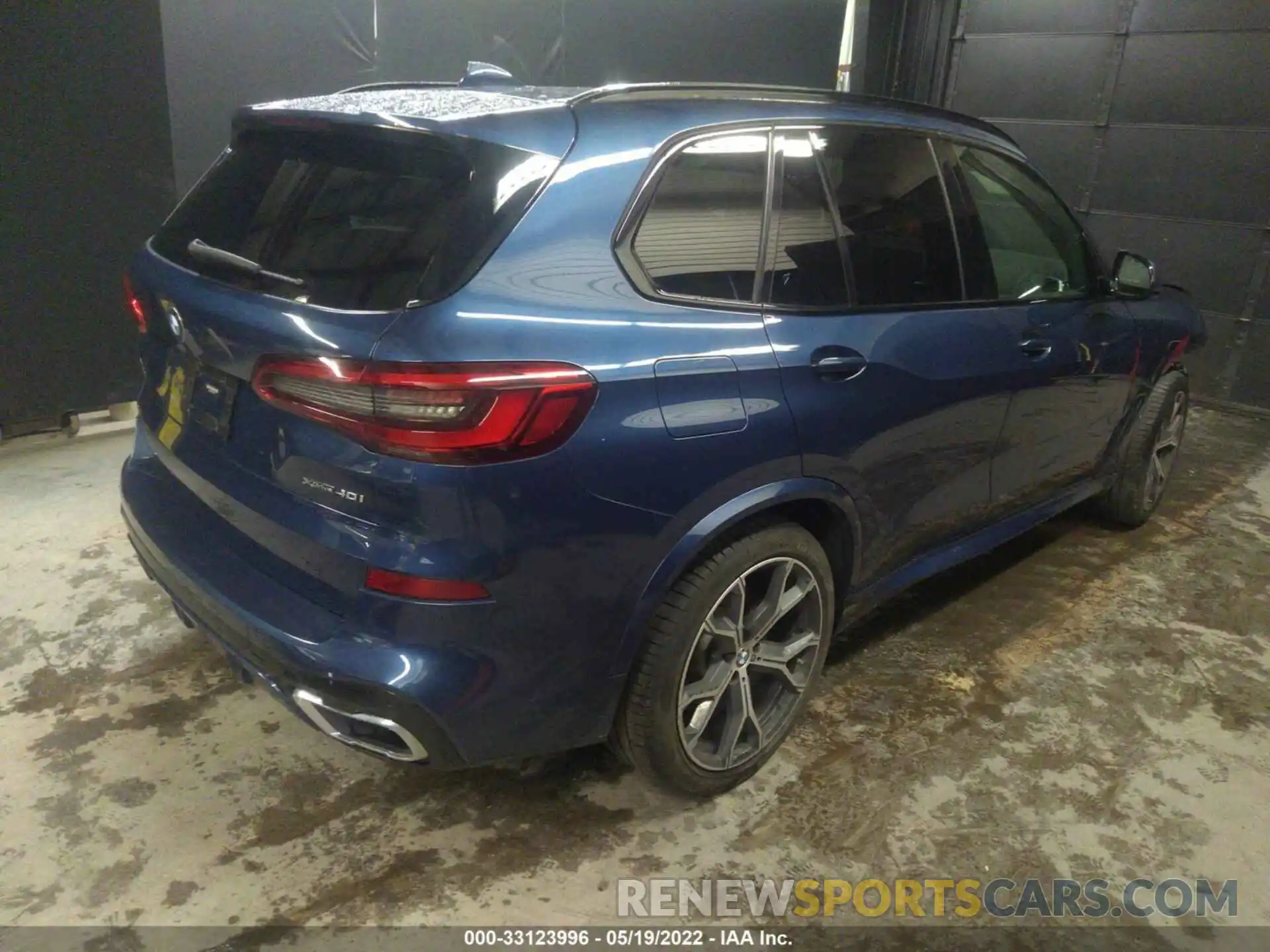 4 Photograph of a damaged car 5UXCR6C56KLL12529 BMW X5 2019