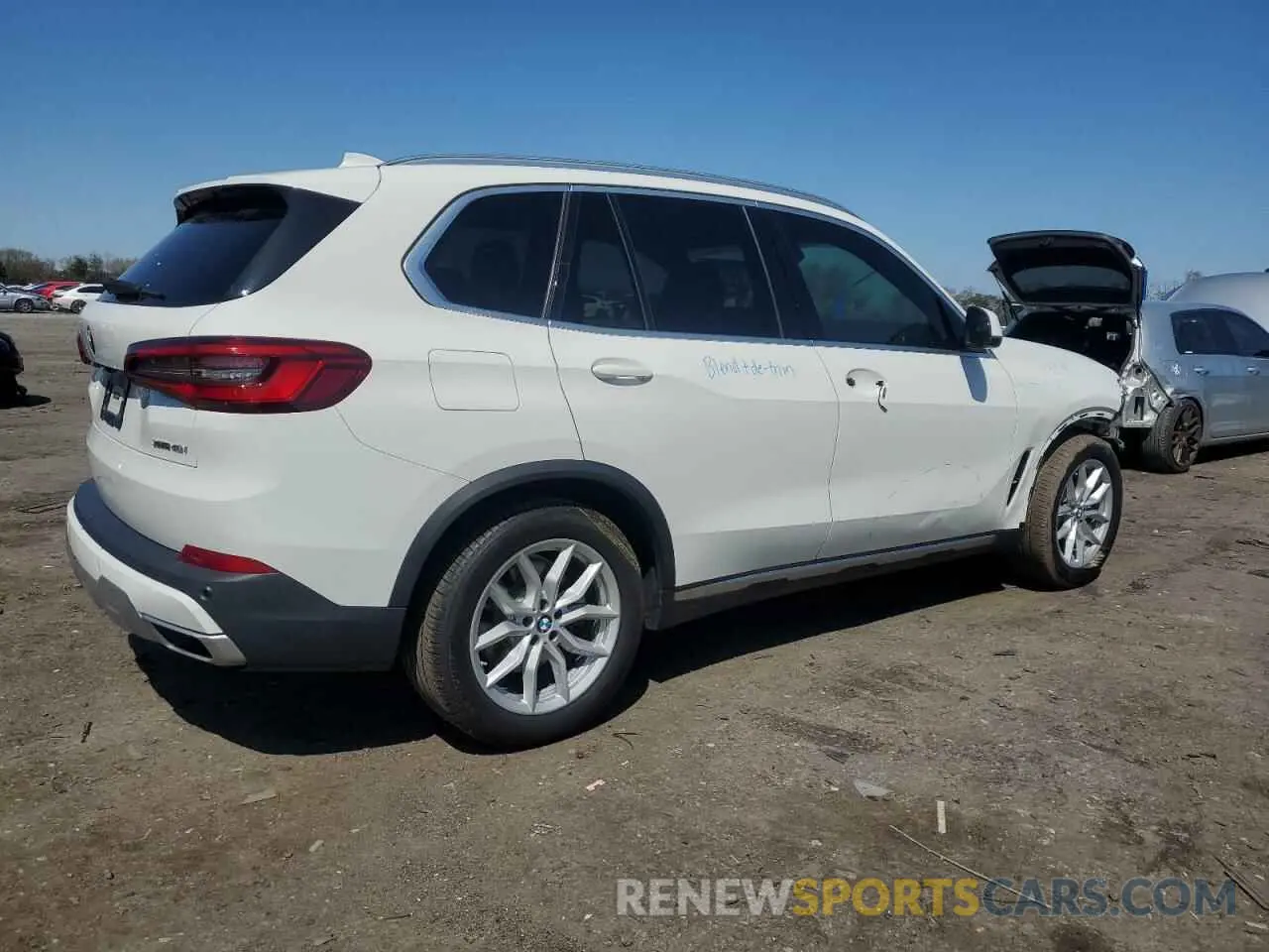3 Photograph of a damaged car 5UXCR6C56KLL51539 BMW X5 2019