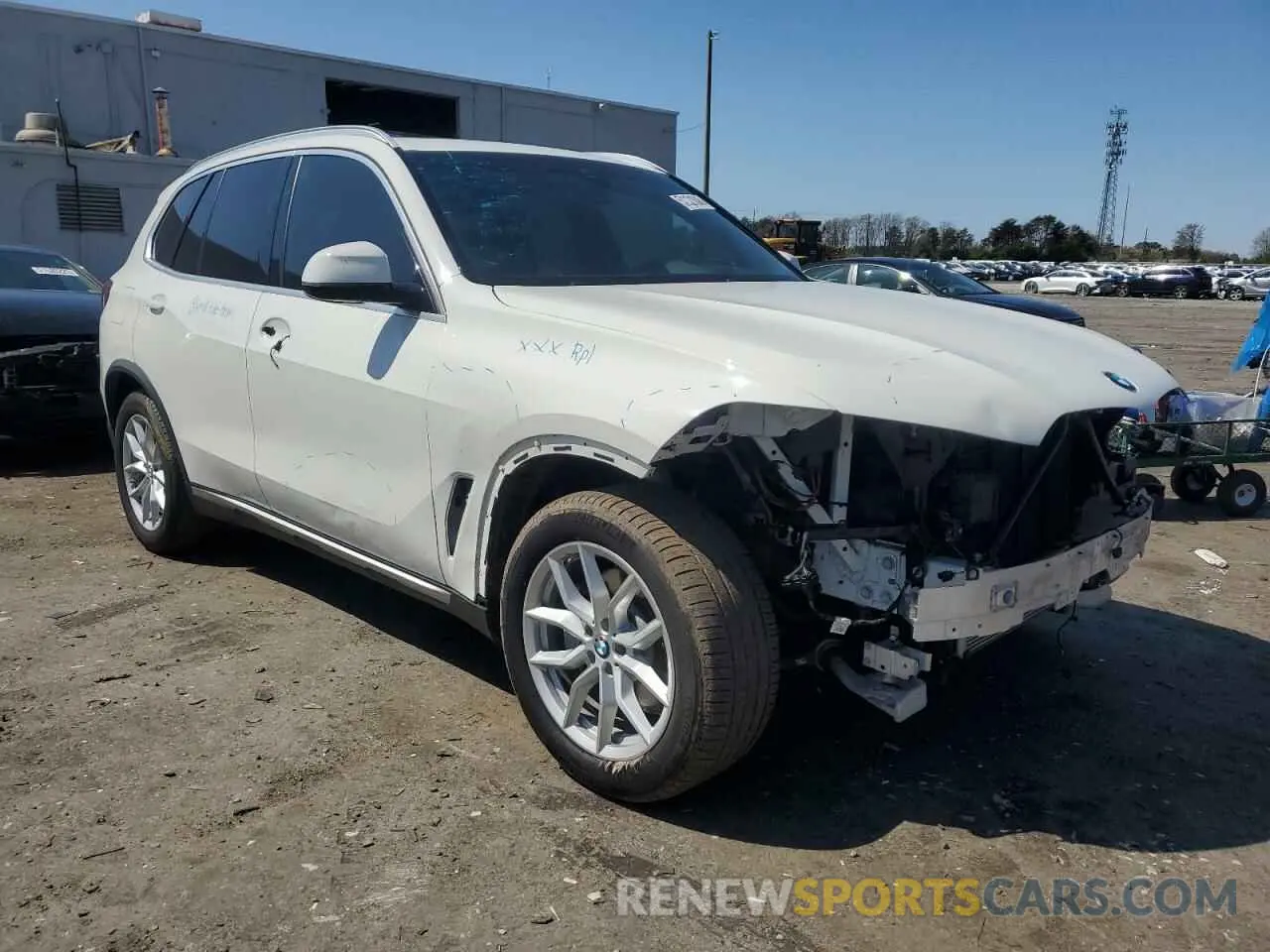 4 Photograph of a damaged car 5UXCR6C56KLL51539 BMW X5 2019