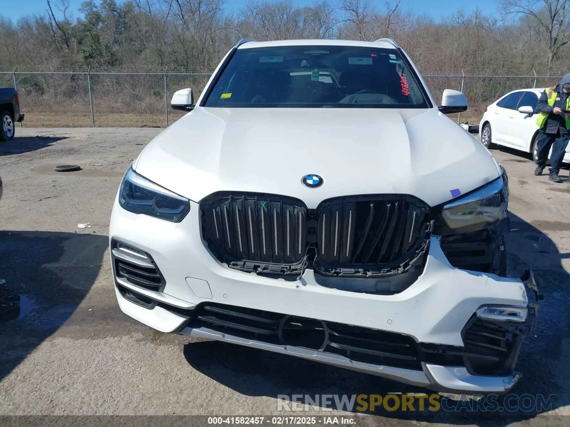 12 Photograph of a damaged car 5UXCR6C57KLK80268 BMW X5 2019