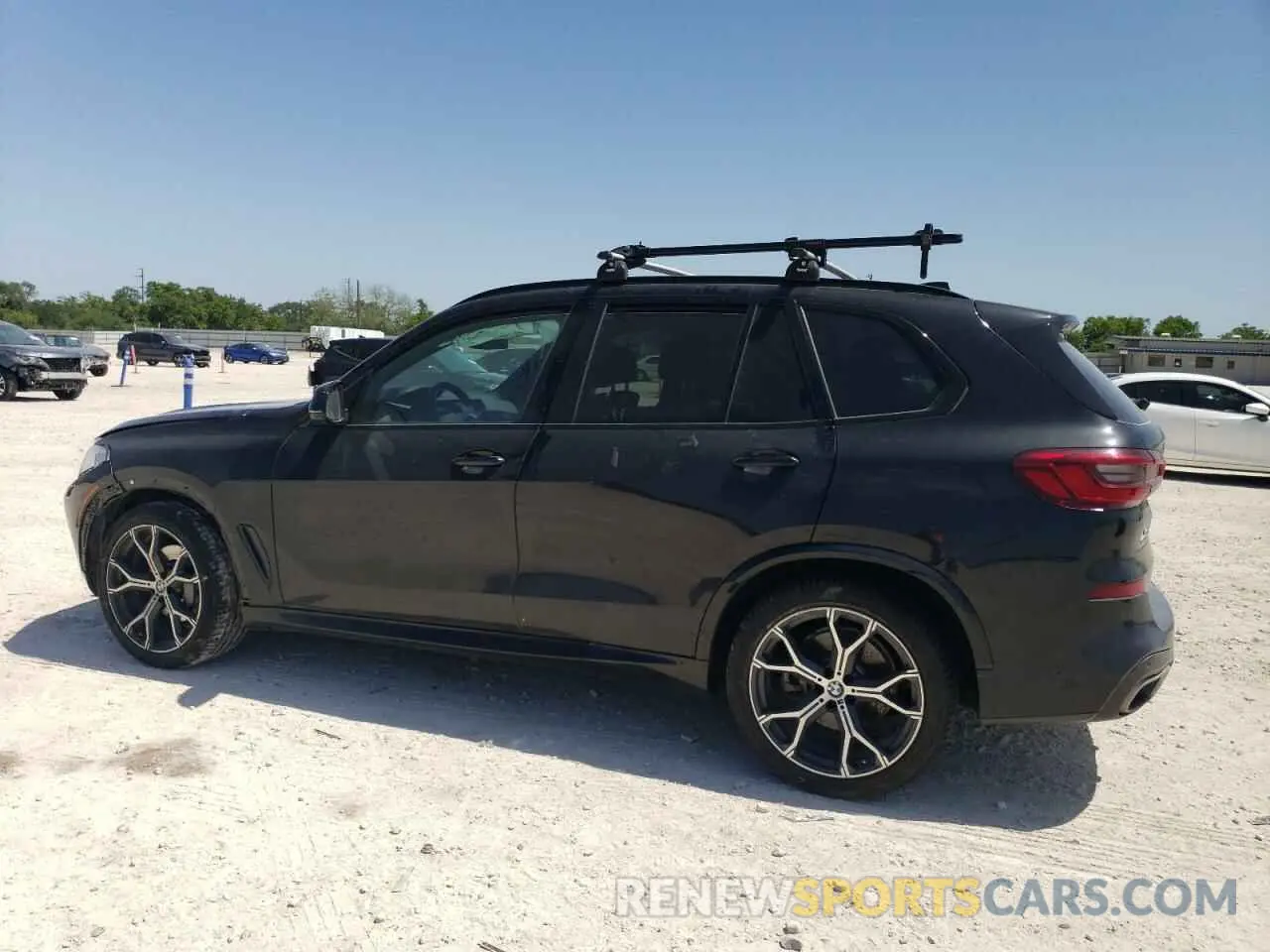2 Photograph of a damaged car 5UXCR6C57KLK86877 BMW X5 2019