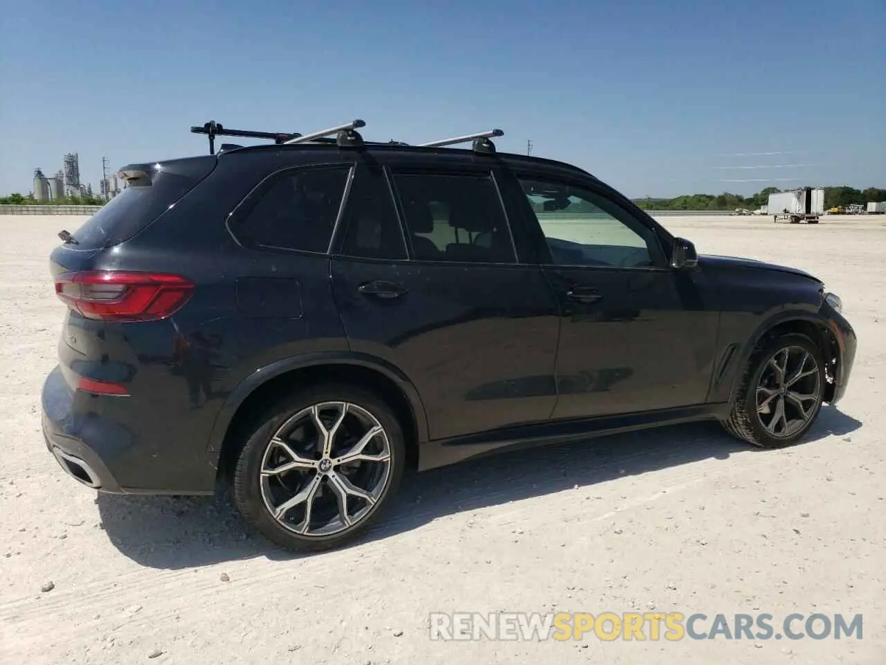 3 Photograph of a damaged car 5UXCR6C57KLK86877 BMW X5 2019