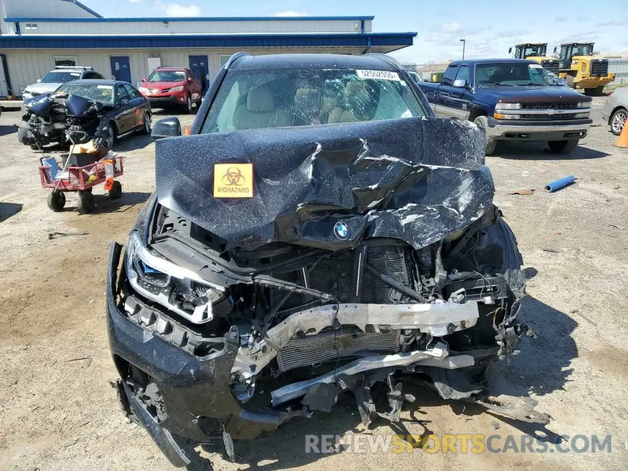 5 Photograph of a damaged car 5UXCR6C57KLL00647 BMW X5 2019