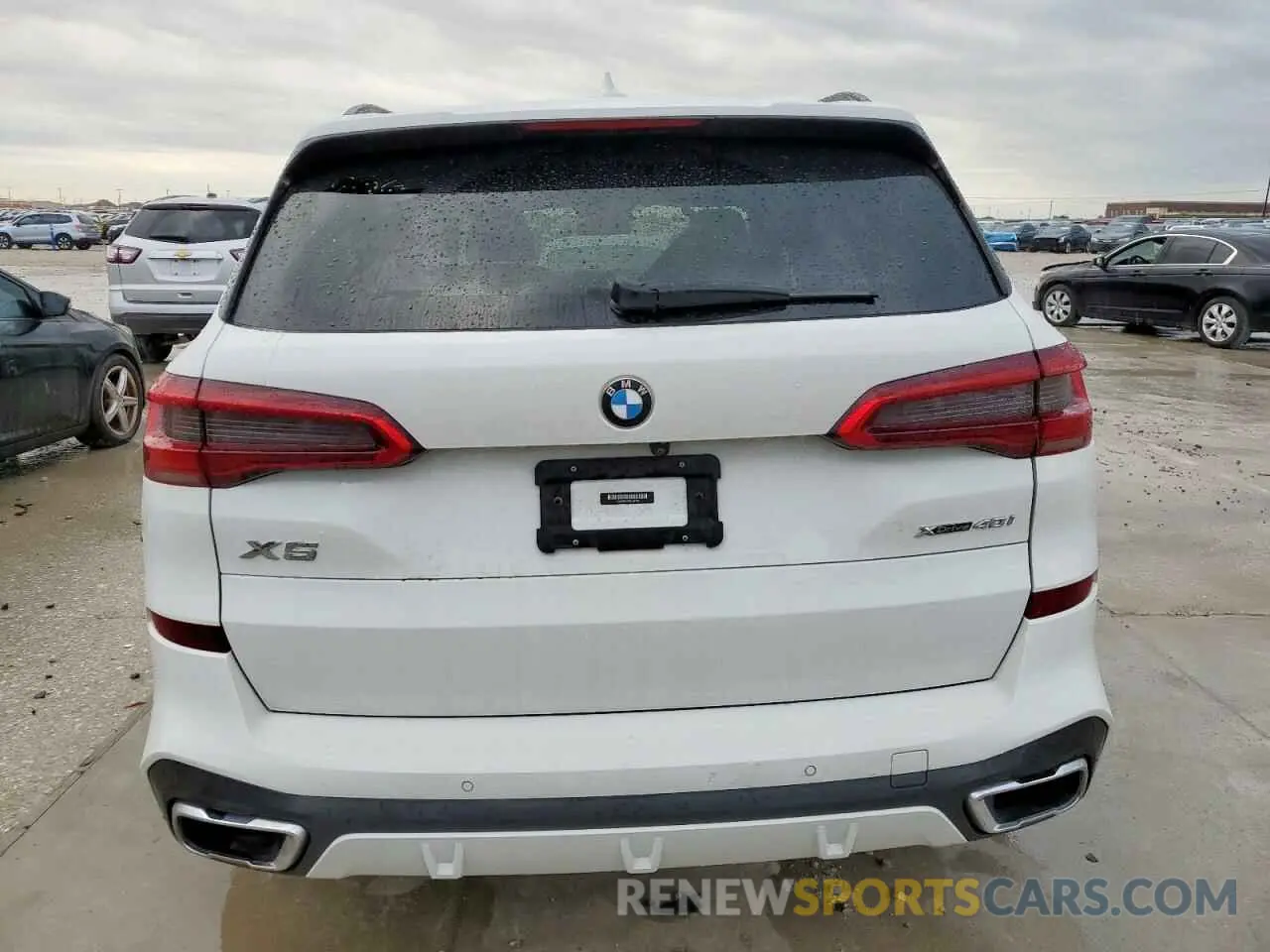 6 Photograph of a damaged car 5UXCR6C57KLL02334 BMW X5 2019