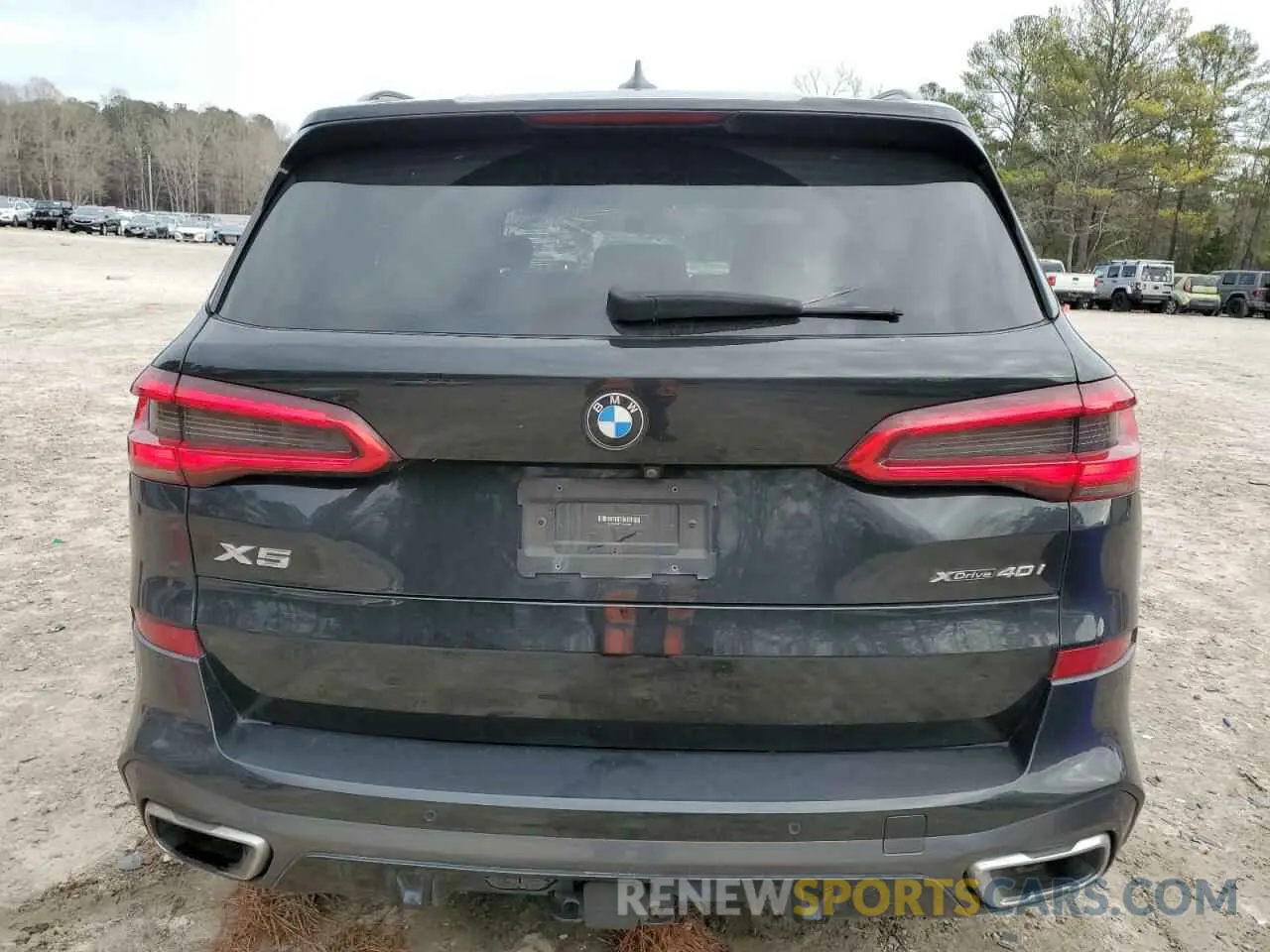 6 Photograph of a damaged car 5UXCR6C57KLL10269 BMW X5 2019