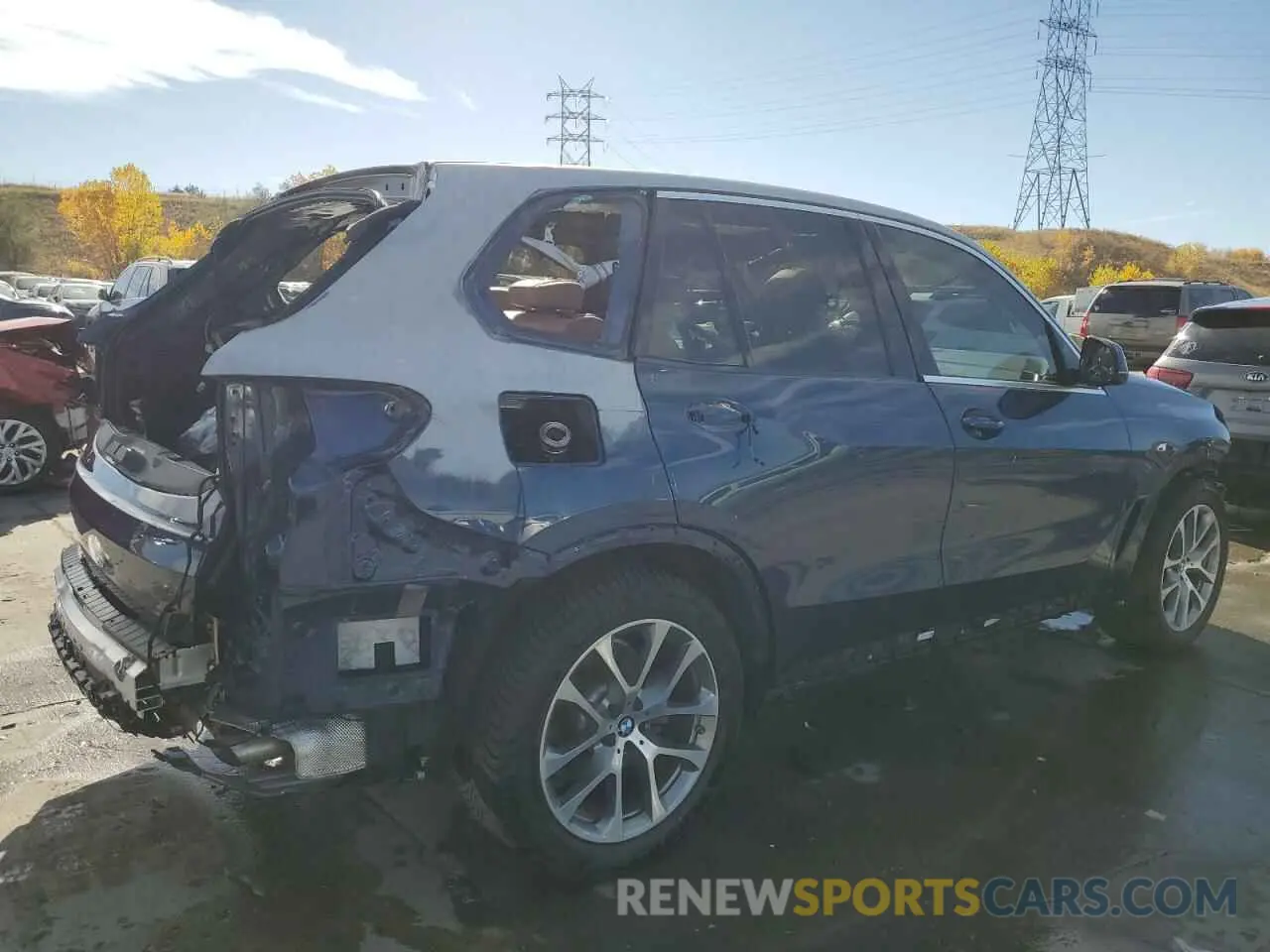 3 Photograph of a damaged car 5UXCR6C57KLL62193 BMW X5 2019