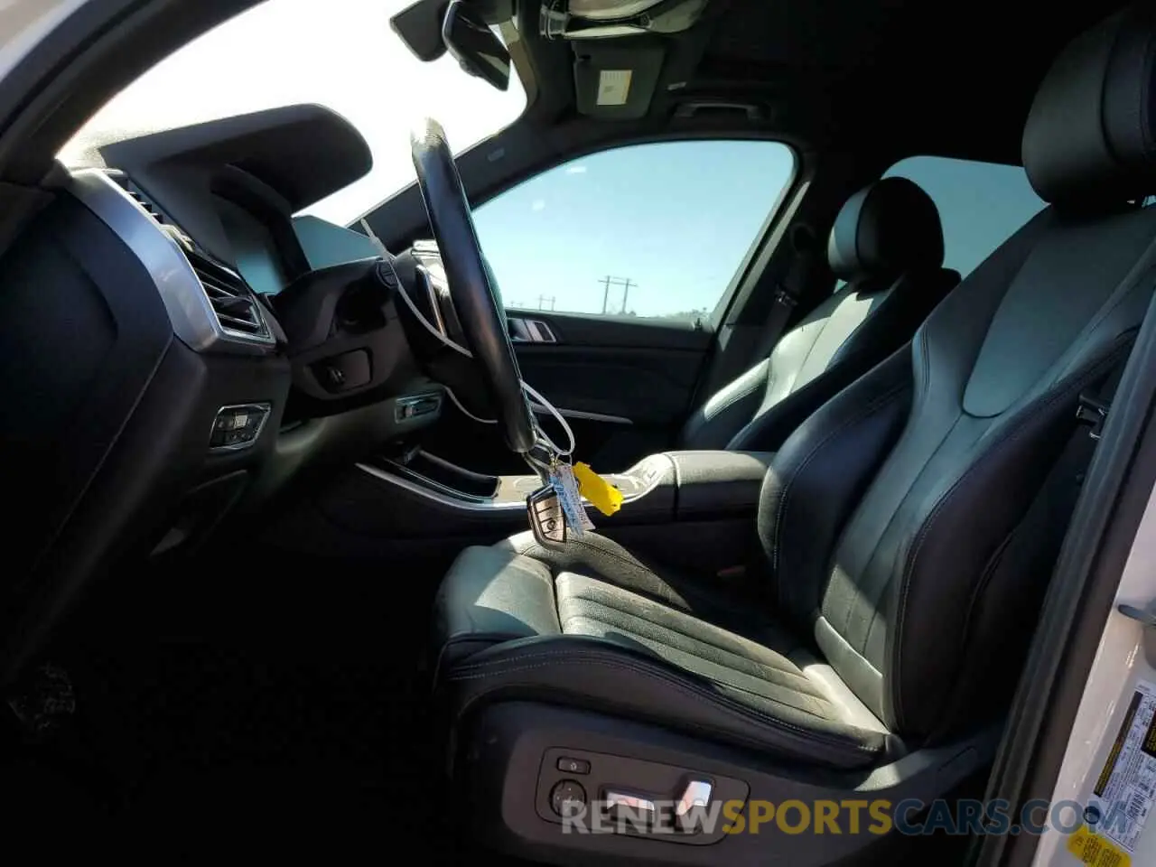 7 Photograph of a damaged car 5UXCR6C58KLK82708 BMW X5 2019