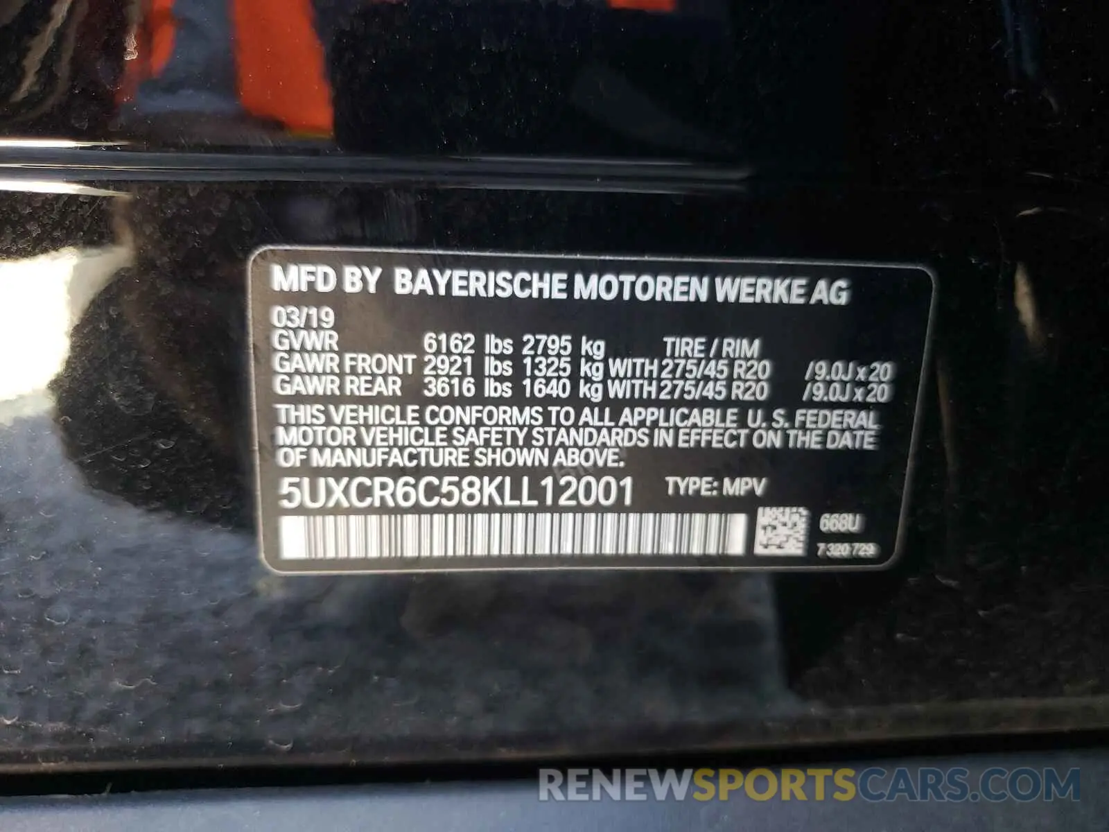 10 Photograph of a damaged car 5UXCR6C58KLL12001 BMW X5 2019