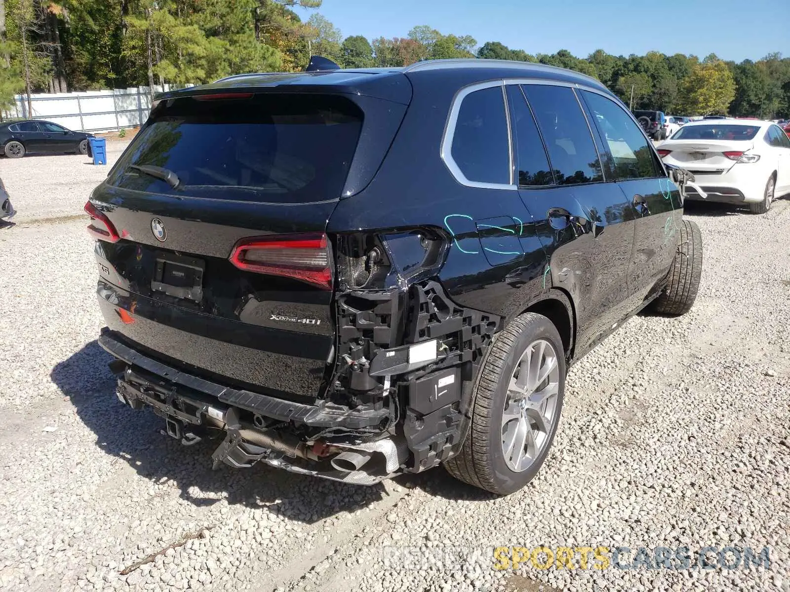 4 Photograph of a damaged car 5UXCR6C58KLL12001 BMW X5 2019