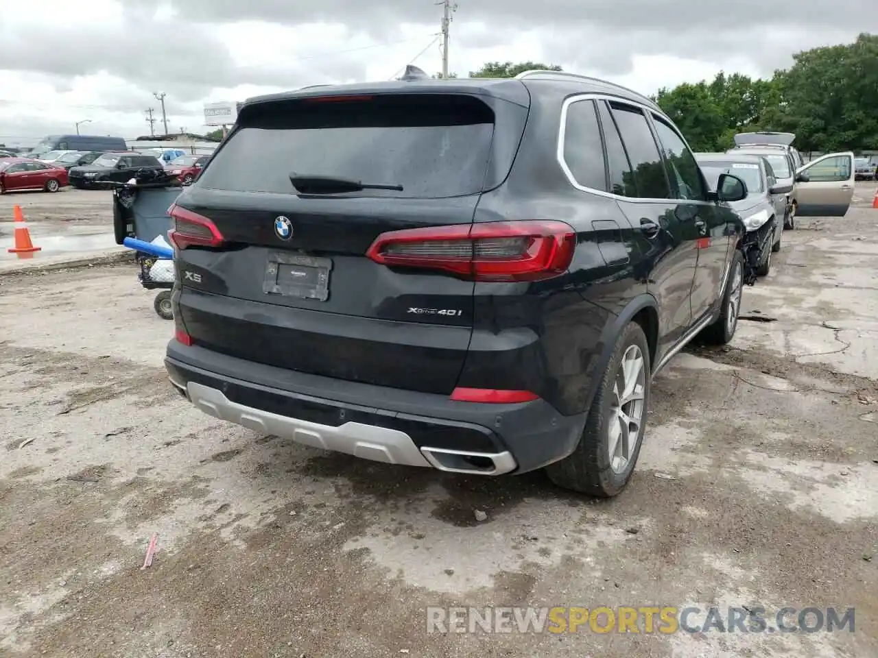 4 Photograph of a damaged car 5UXCR6C58KLL13729 BMW X5 2019