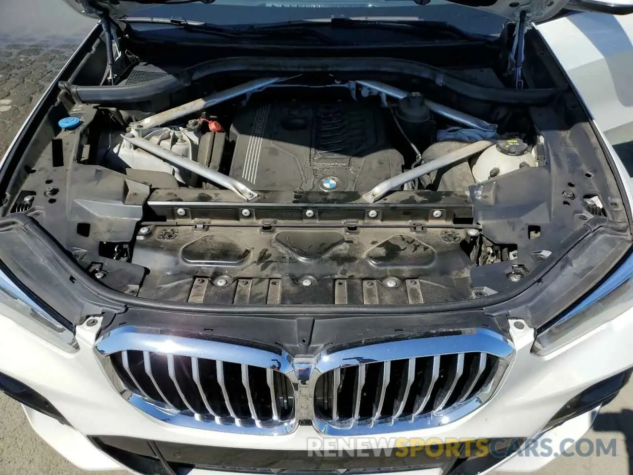 12 Photograph of a damaged car 5UXCR6C58KLL23418 BMW X5 2019