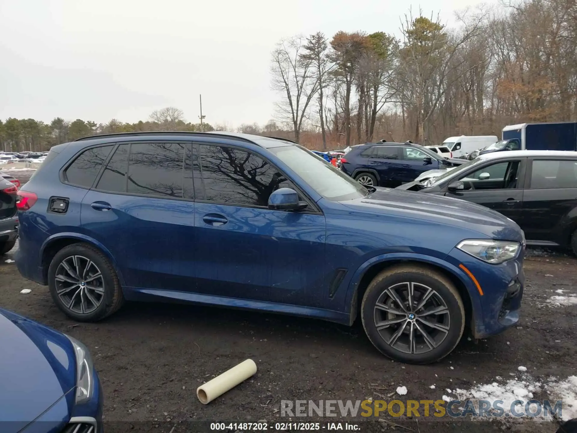 13 Photograph of a damaged car 5UXCR6C58KLL53180 BMW X5 2019