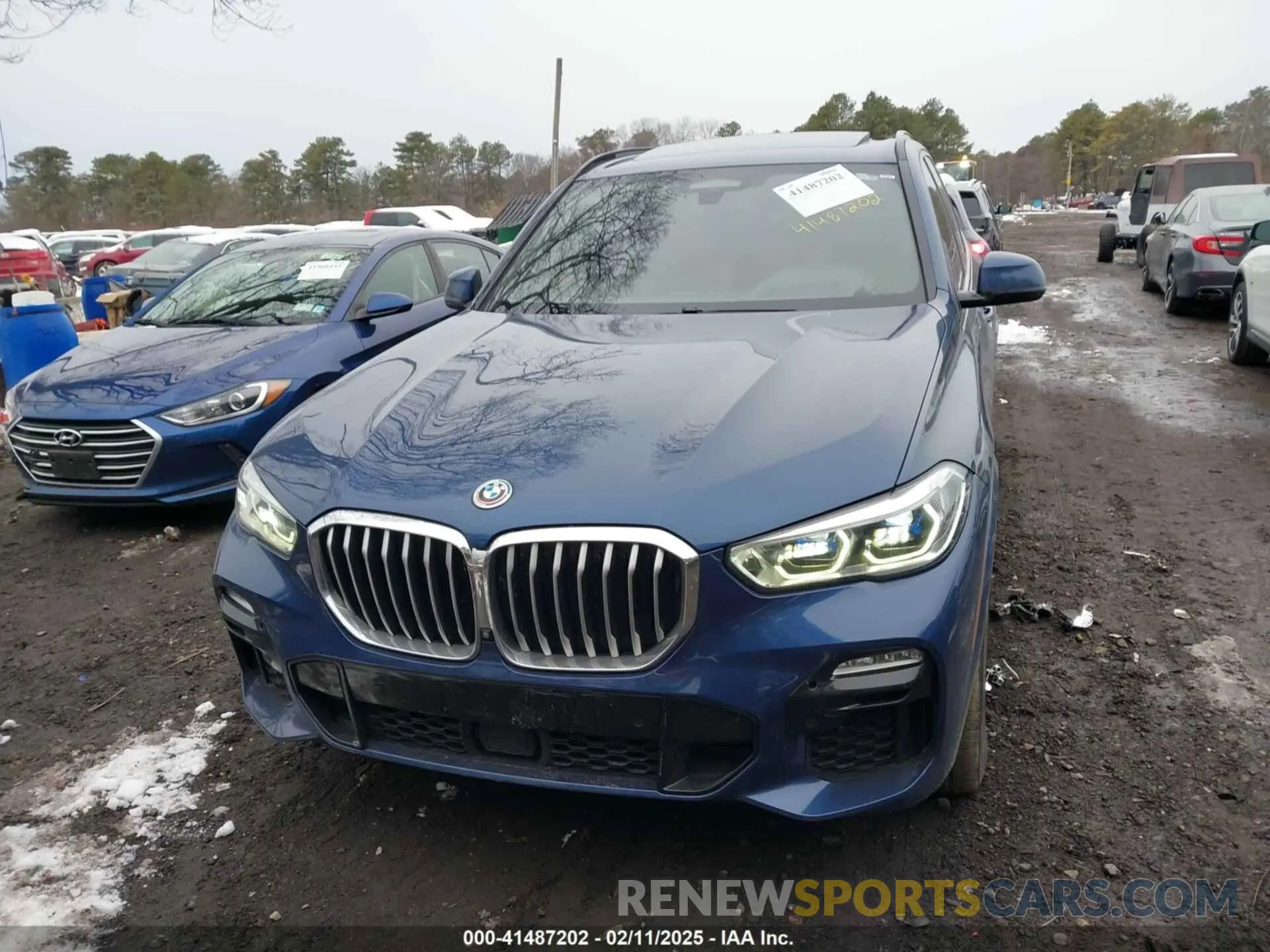 6 Photograph of a damaged car 5UXCR6C58KLL53180 BMW X5 2019