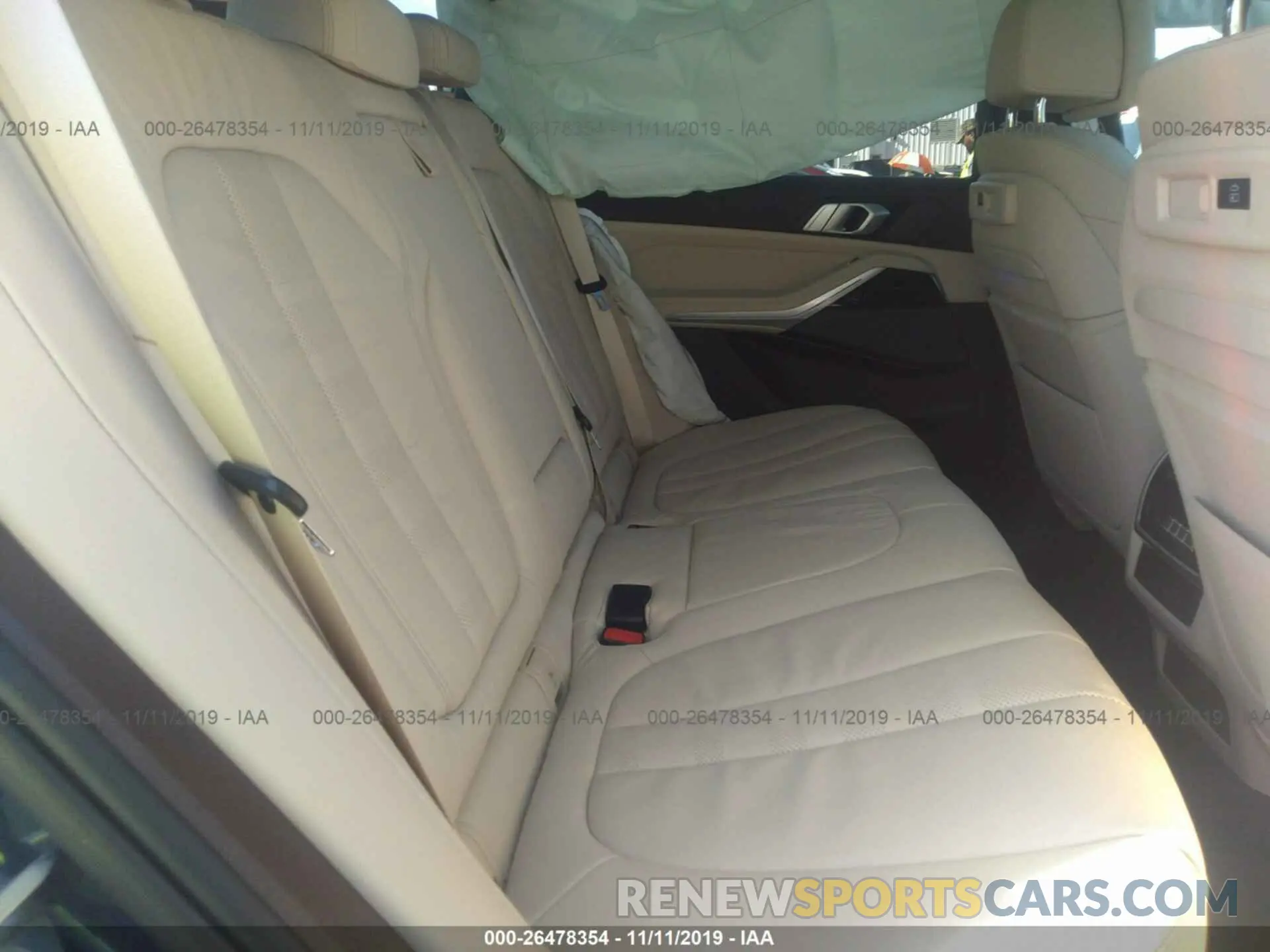 8 Photograph of a damaged car 5UXCR6C59KLK82474 BMW X5 2019