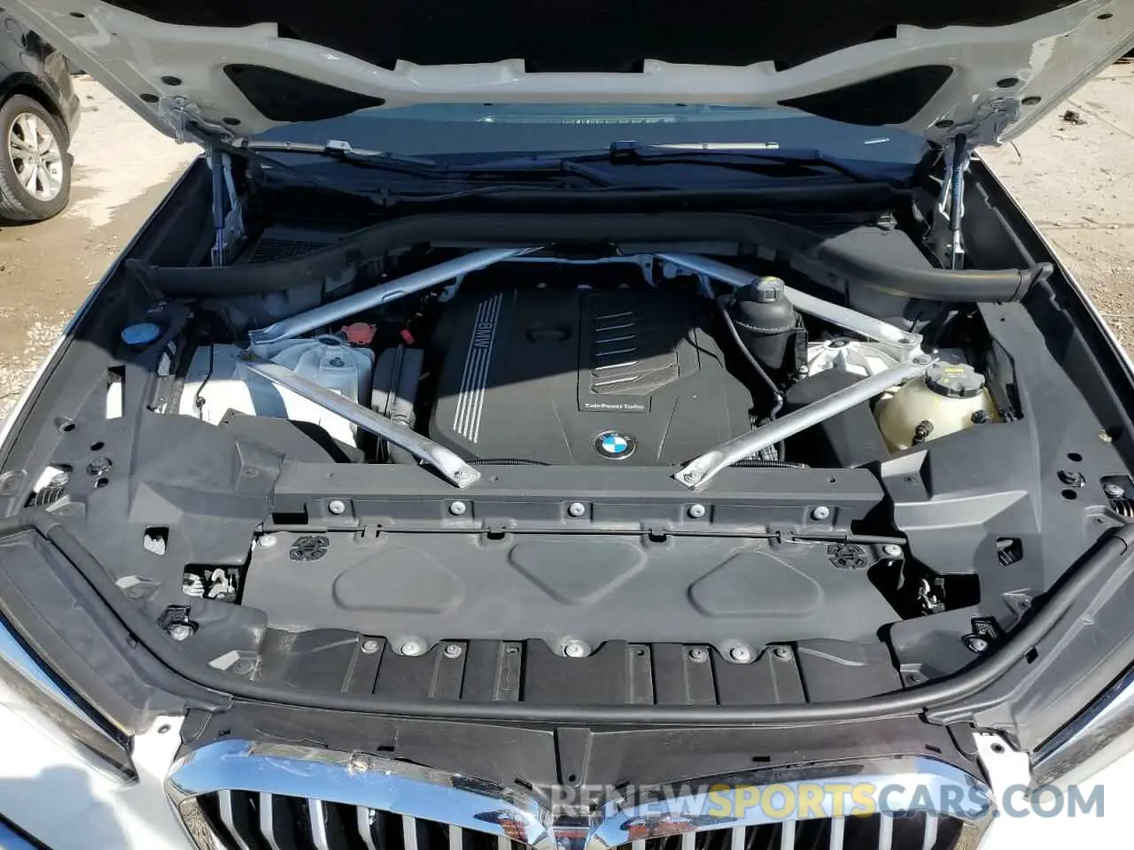 12 Photograph of a damaged car 5UXCR6C59KLK82555 BMW X5 2019