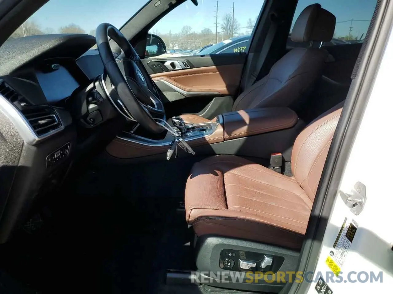 7 Photograph of a damaged car 5UXCR6C59KLK82555 BMW X5 2019