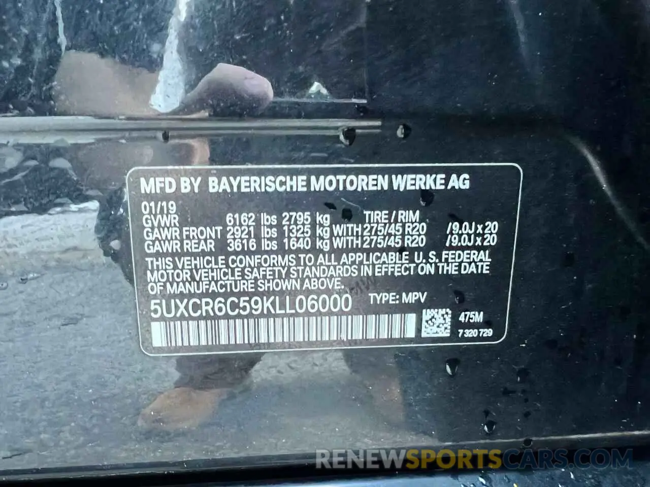 10 Photograph of a damaged car 5UXCR6C59KLL06000 BMW X5 2019