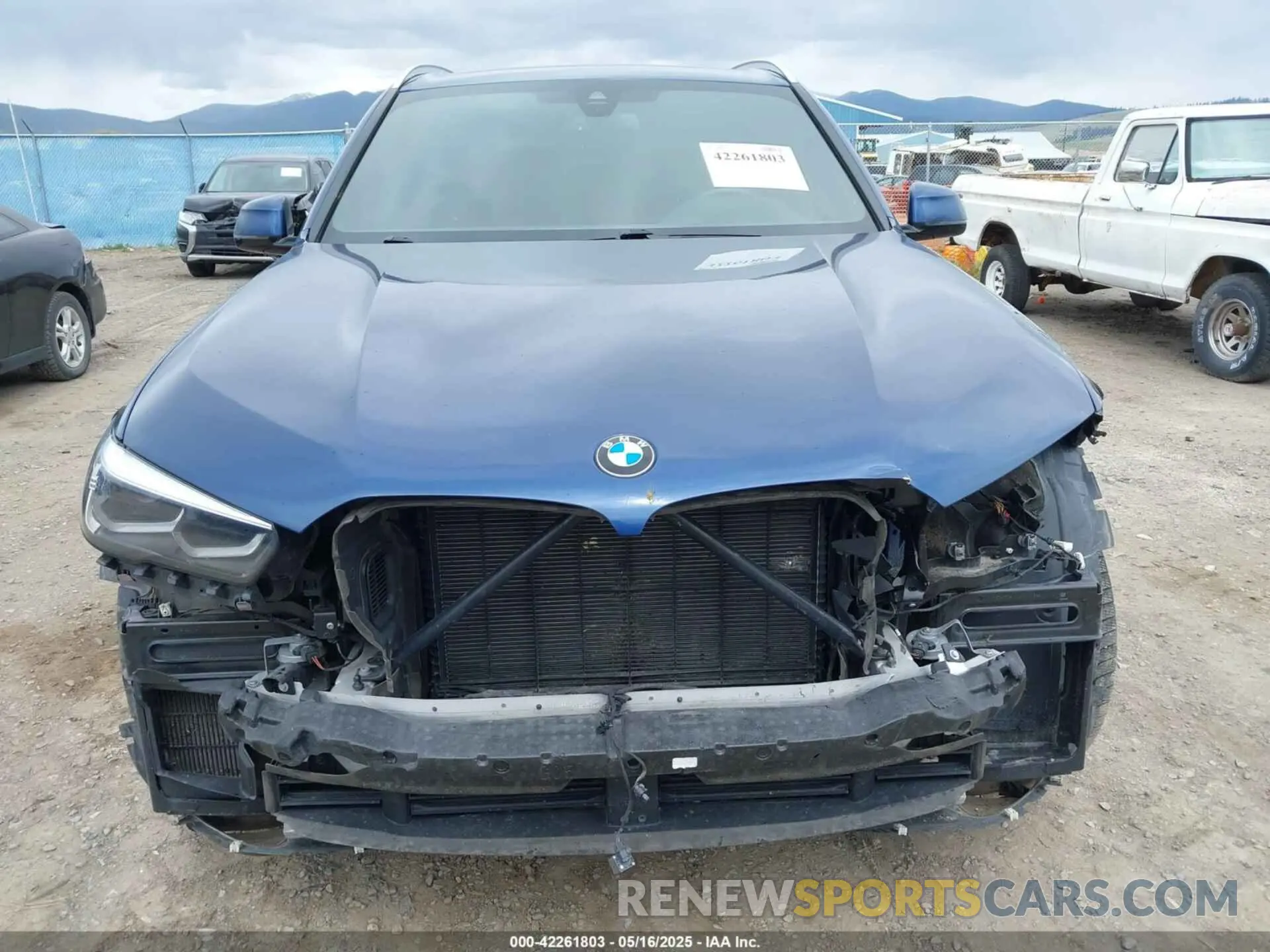13 Photograph of a damaged car 5UXCR6C59KLL11200 BMW X5 2019