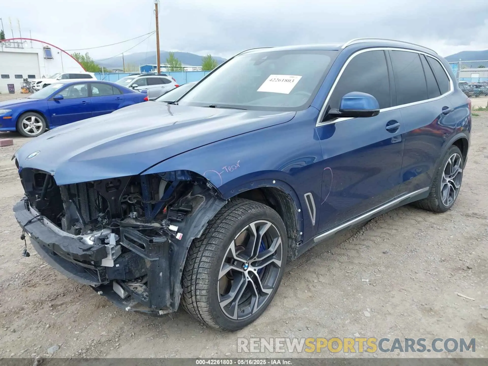 2 Photograph of a damaged car 5UXCR6C59KLL11200 BMW X5 2019