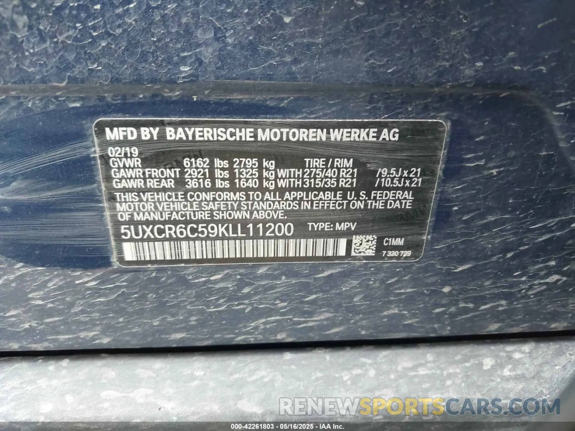 9 Photograph of a damaged car 5UXCR6C59KLL11200 BMW X5 2019