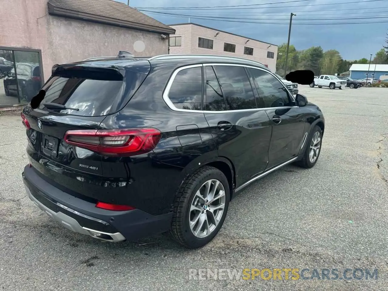 4 Photograph of a damaged car 5UXCR6C59KLL21466 BMW X5 2019