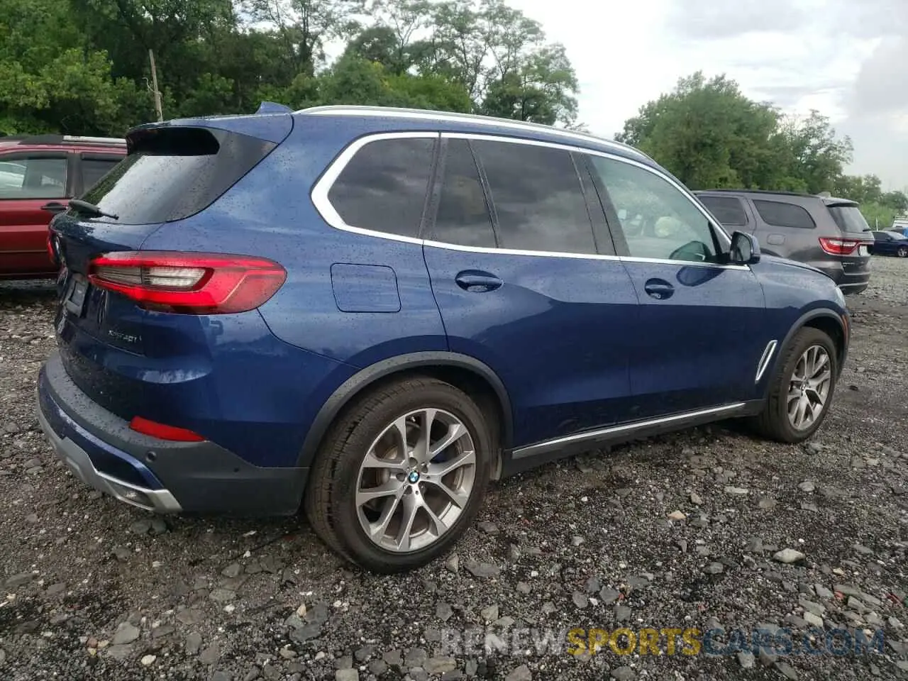 3 Photograph of a damaged car 5UXCR6C59KLL51308 BMW X5 2019