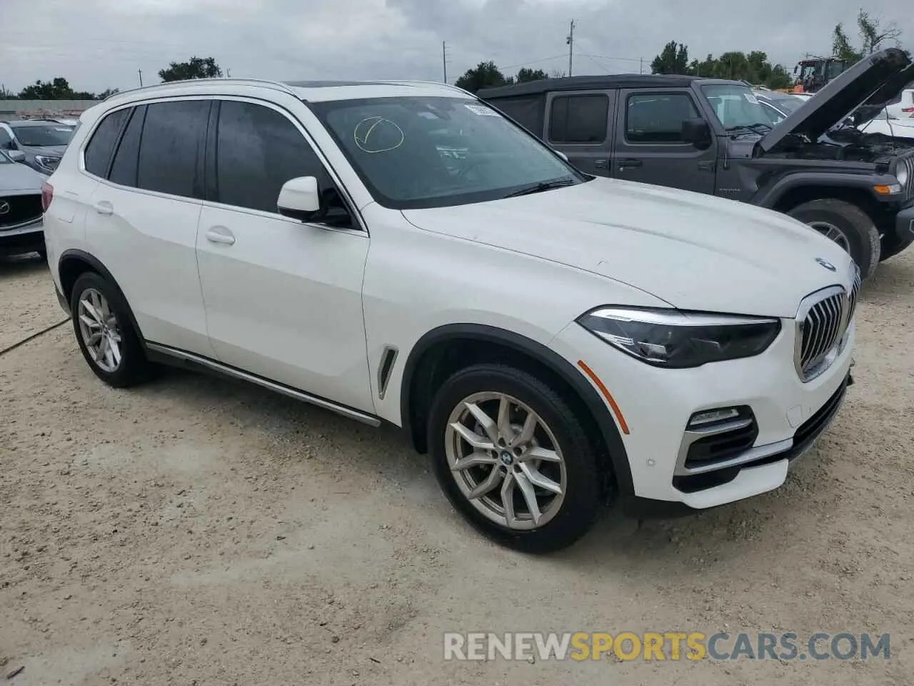 4 Photograph of a damaged car 5UXCR6C59KLL61045 BMW X5 2019