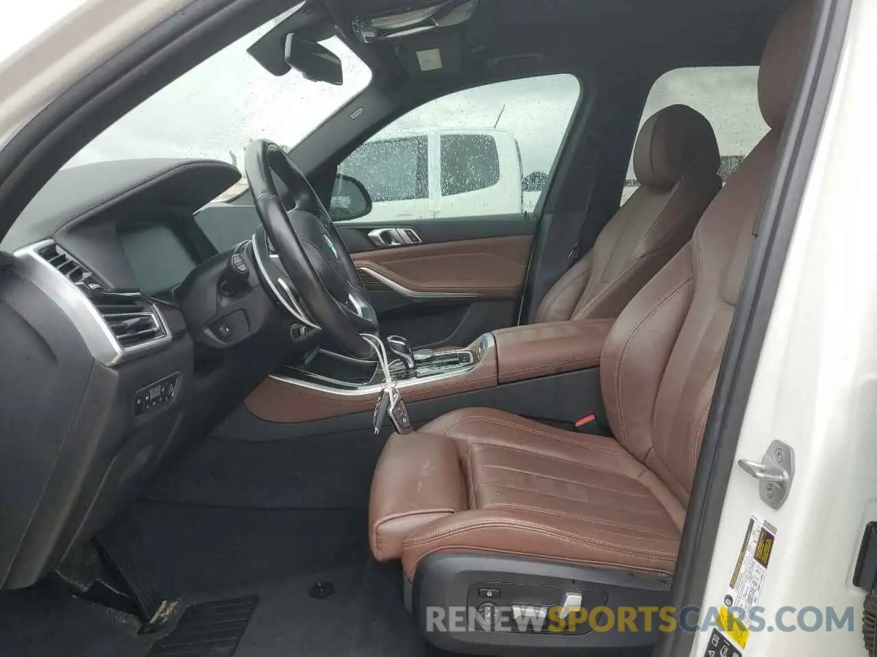 7 Photograph of a damaged car 5UXCR6C59KLL61045 BMW X5 2019
