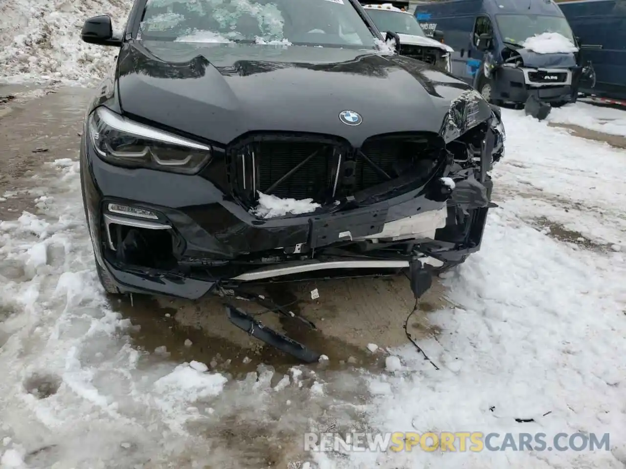 9 Photograph of a damaged car 5UXCR6C59KLL62485 BMW X5 2019