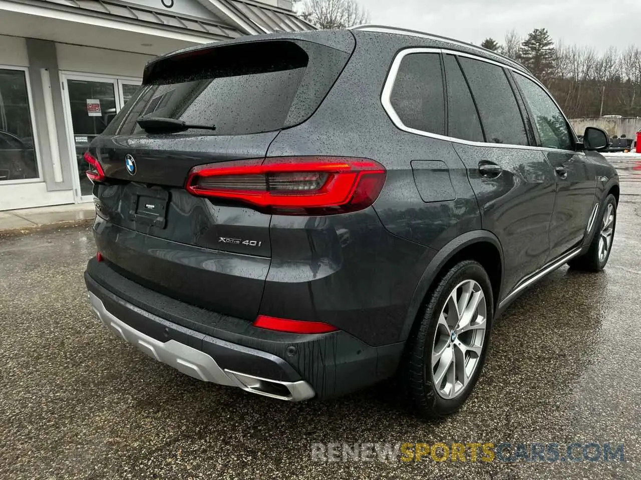 4 Photograph of a damaged car 5UXCR6C5XKLK79728 BMW X5 2019
