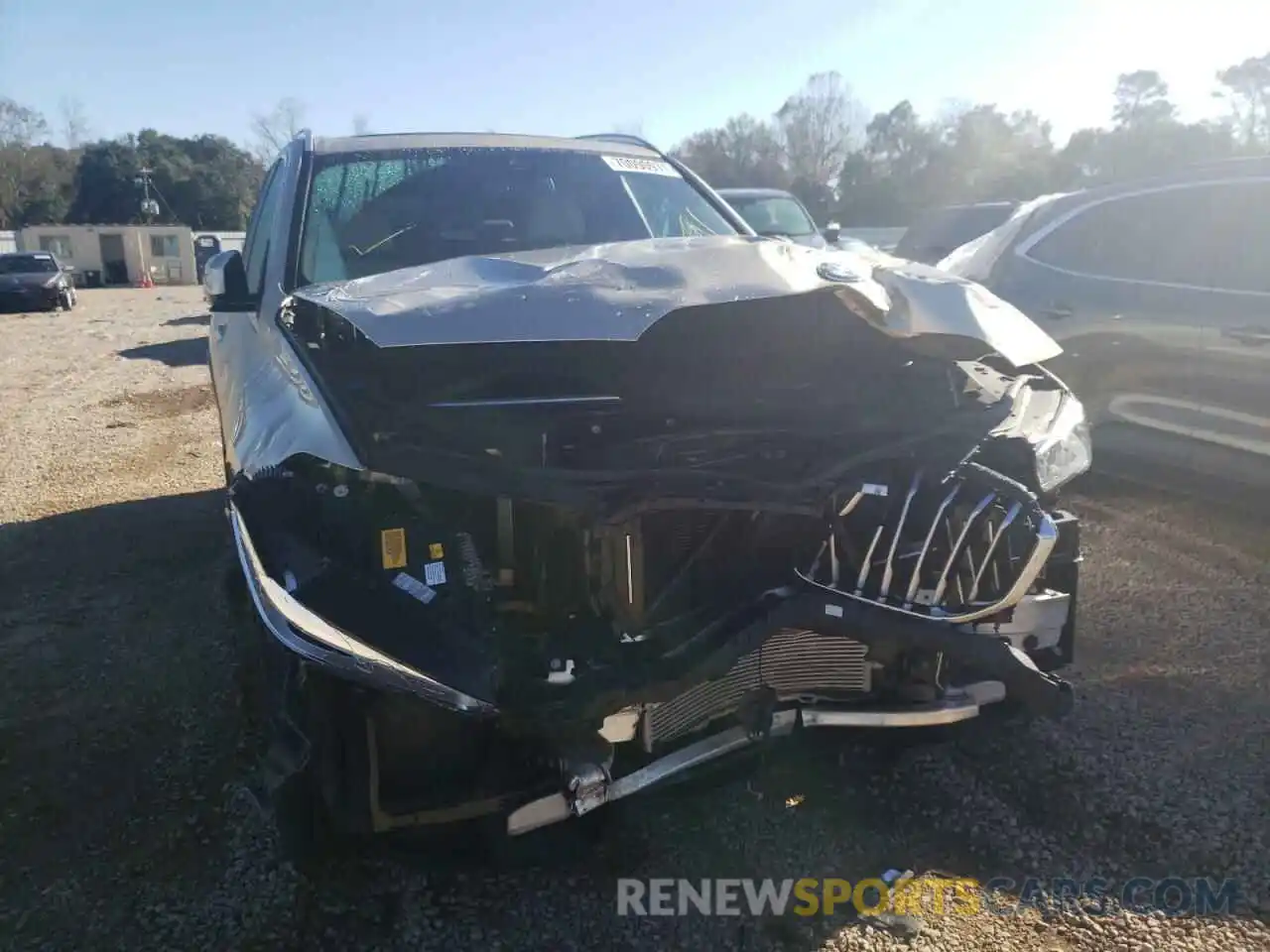 9 Photograph of a damaged car 5UXCR6C5XKLL02909 BMW X5 2019