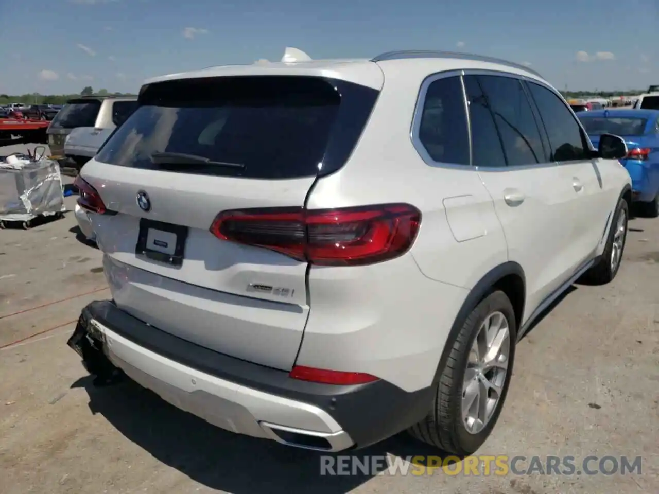 4 Photograph of a damaged car 5UXCR6C5XKLL12176 BMW X5 2019