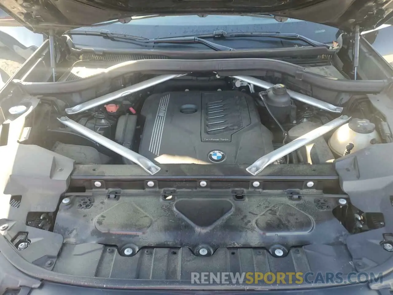 12 Photograph of a damaged car 5UXCR6C5XKLL23338 BMW X5 2019