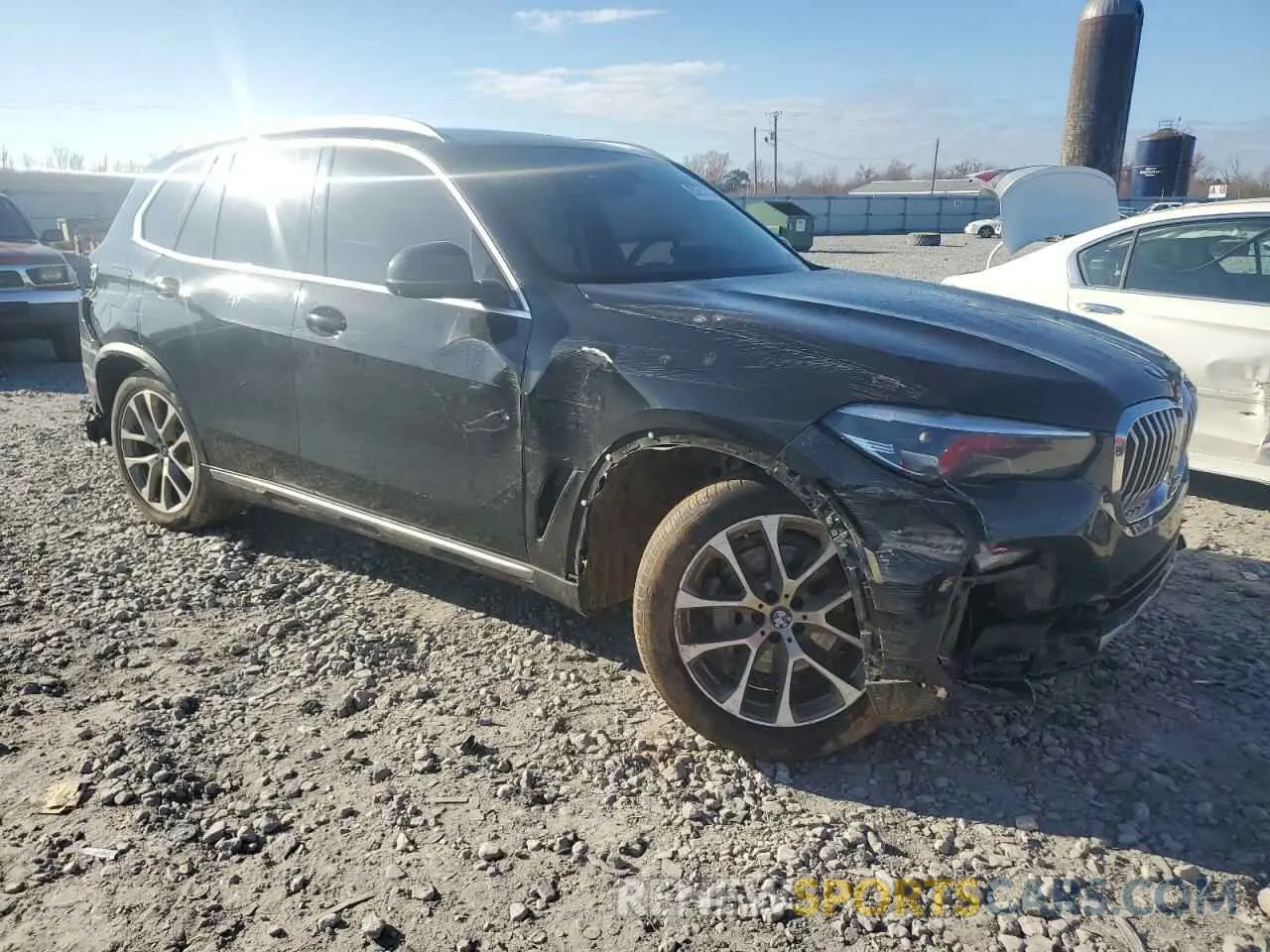 4 Photograph of a damaged car 5UXCR6C5XKLL23338 BMW X5 2019